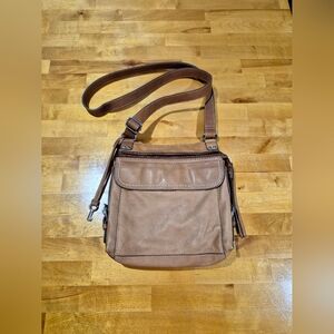 NWOT Fossil Women's Vintage Brown Leather Crossbody Bag